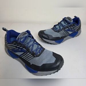 Brooks Cascadia 13 - Men Size 9.5